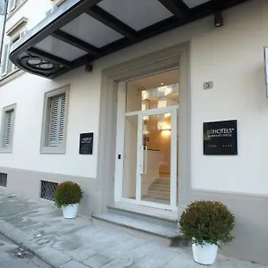 4* מלון Bb Smarthotel Derose
