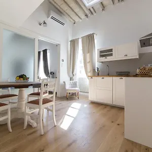 Station Lovely Appartement